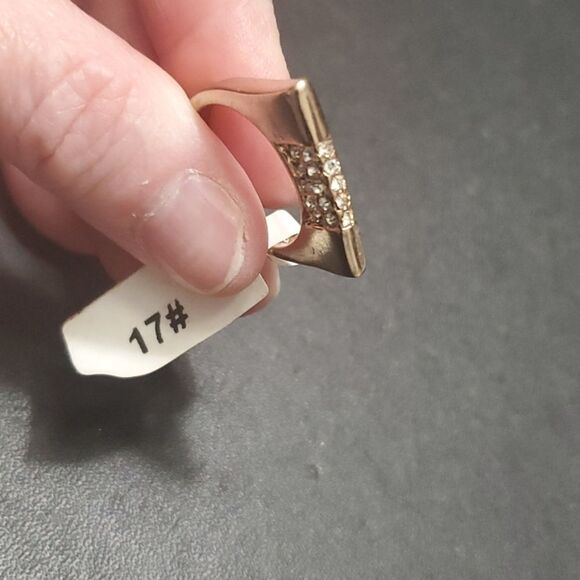 Jewelry - *Sale* Gold tone flat rhinestone ring Size 6.5